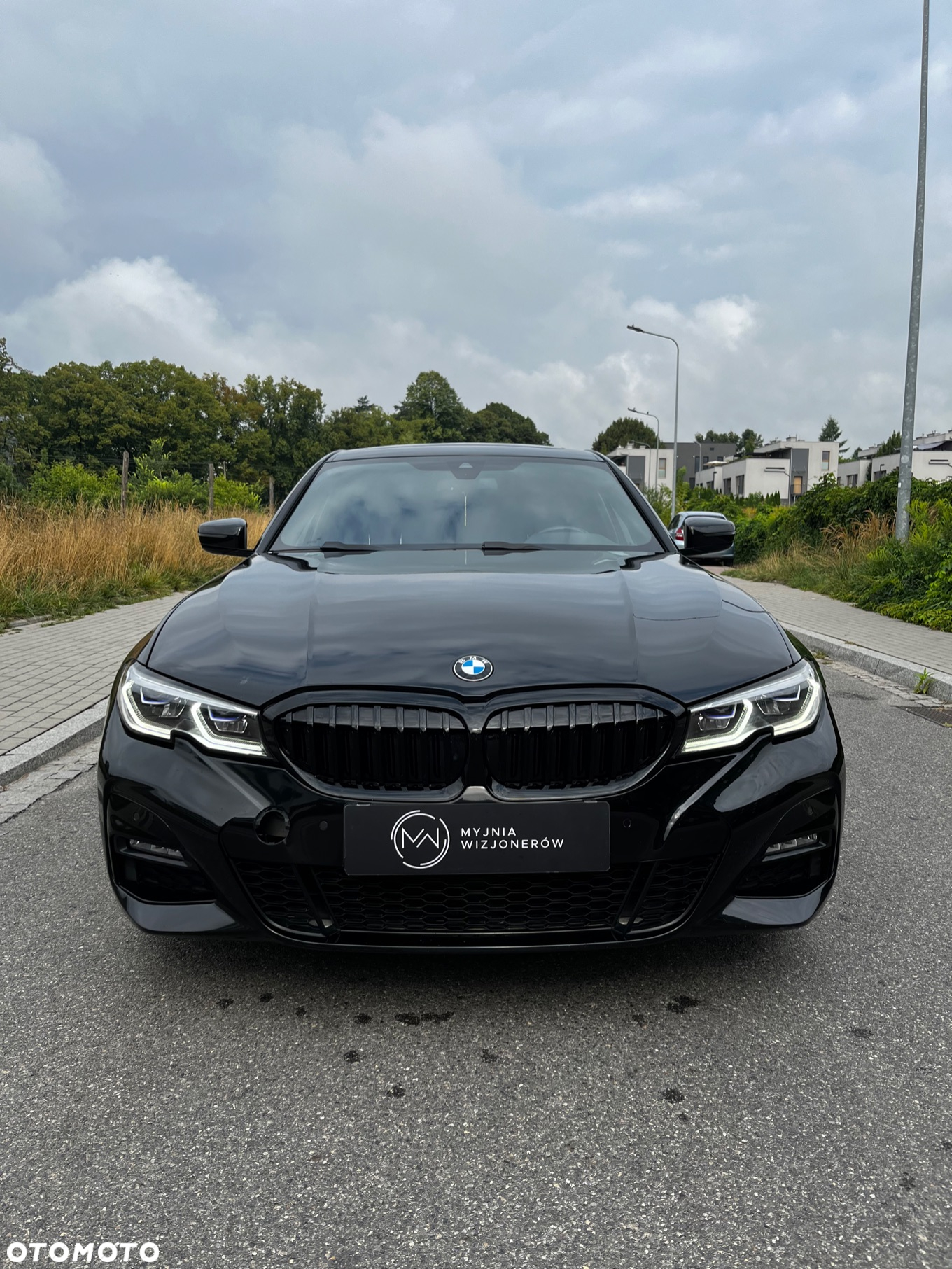 BMW Seria 3 330i Advantage sport - 2