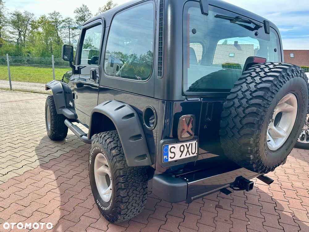 Jeep Wrangler 4.0 Sport - 3