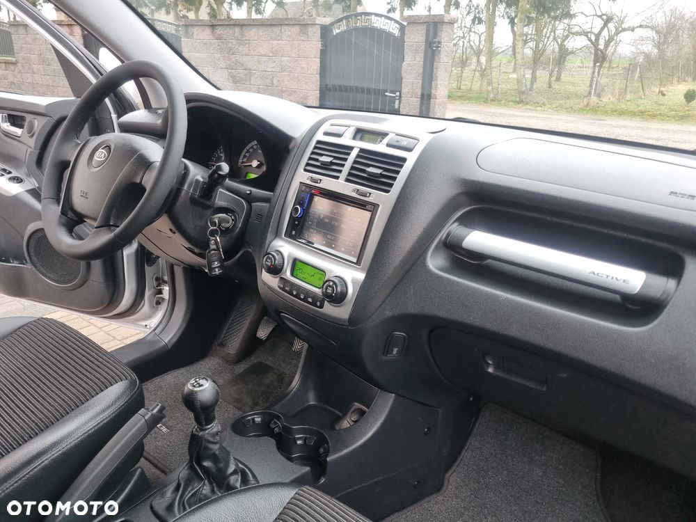 Kia Sportage 2.0 (kla) / Voyage - 15