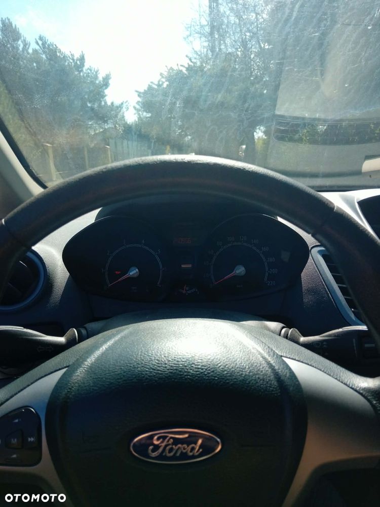Ford Fiesta 1.25 Trend - 3