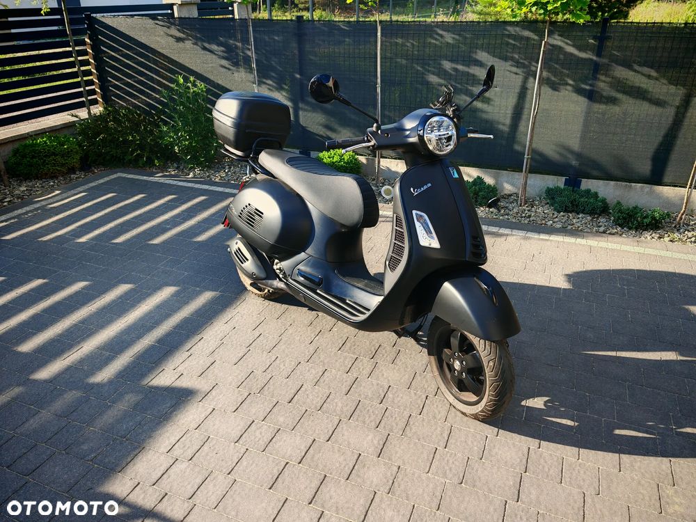 Vespa GTS - 1