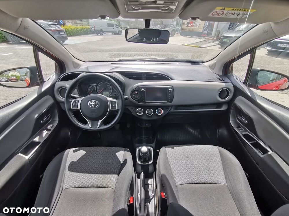 Toyota Yaris 1.33 Premium - 12