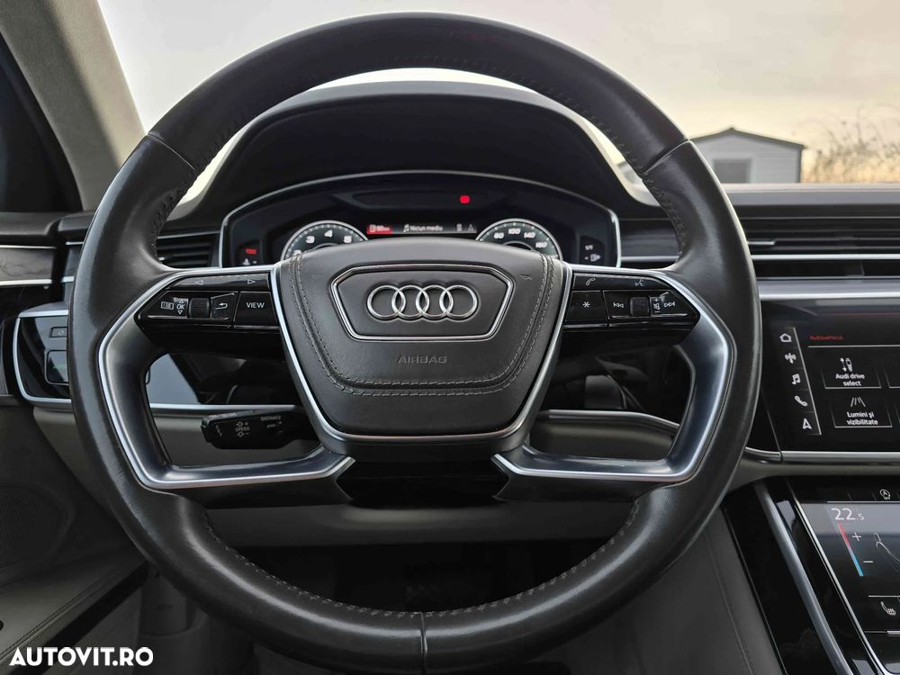 Audi A8 - 11