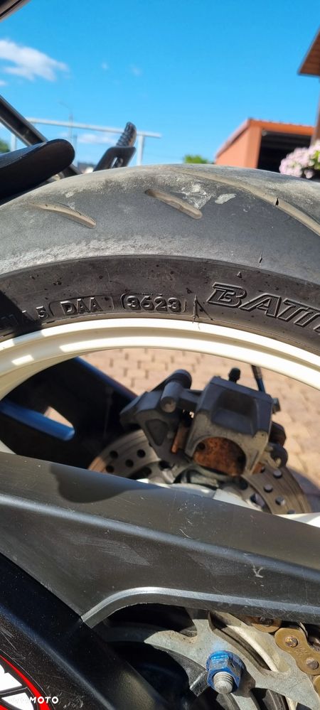 Suzuki GSX-R - 22