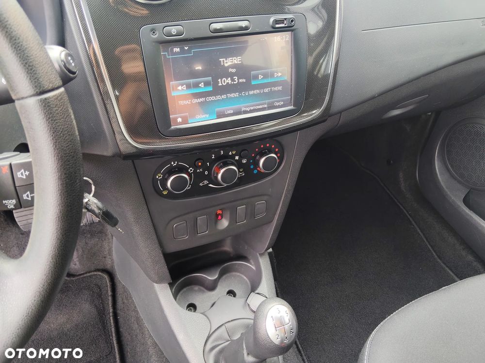Dacia Logan 0.9 TCE Prestige - 16