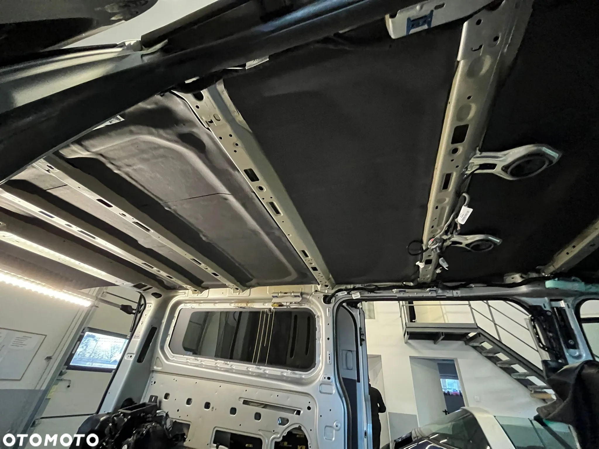 Ford Tourneo Custom 2.0 EcoBlue L2 Active SelectShift - 20