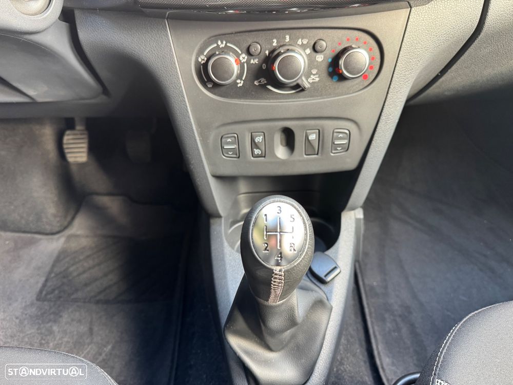 Dacia Sandero 1.5 dCi SL Stepway of Life - 13