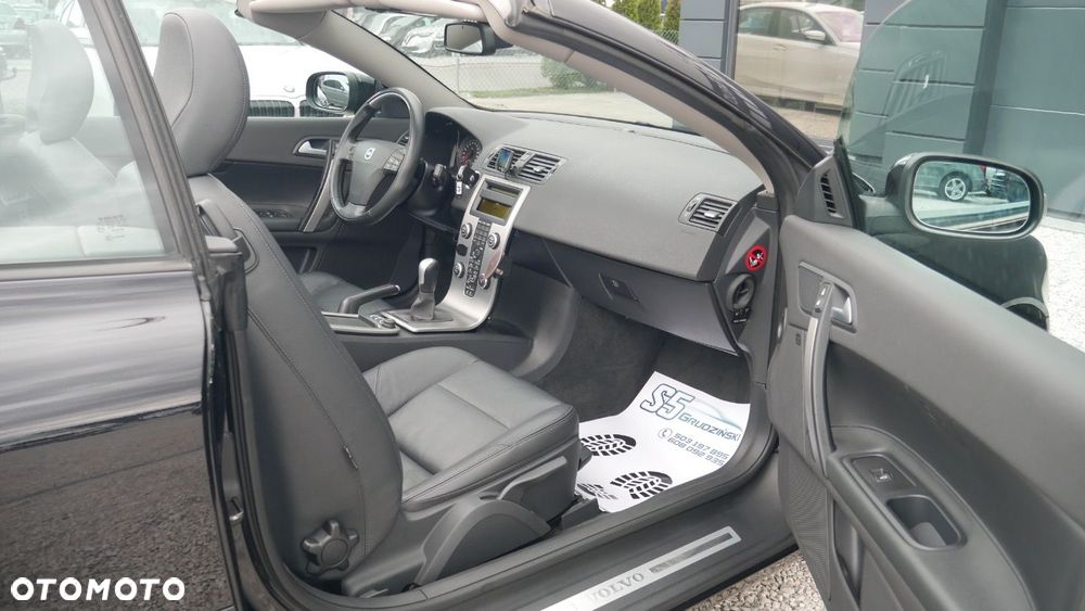 Volvo C70 - 12