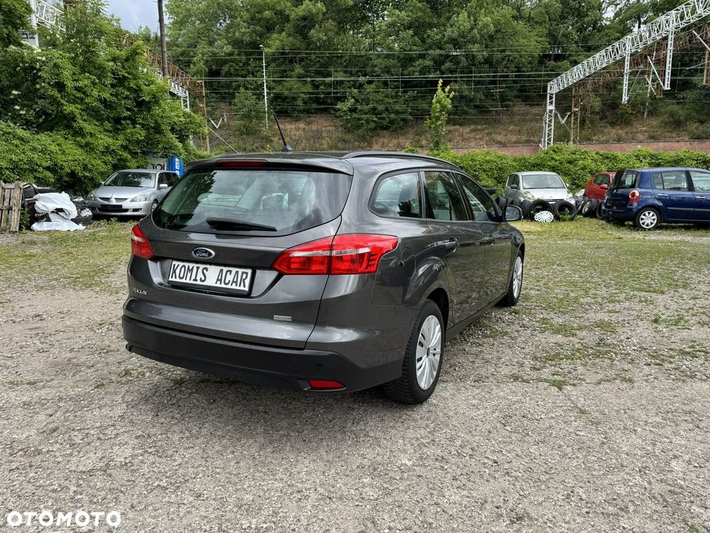 Ford Focus - 3