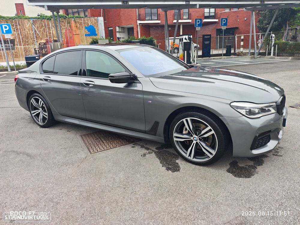 BMW 740 d xDrive Pack M - 10