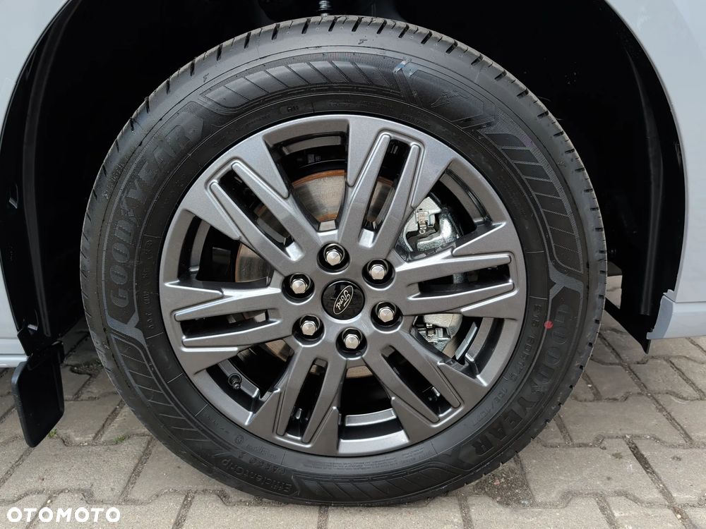 Ford Transit Custom - 32