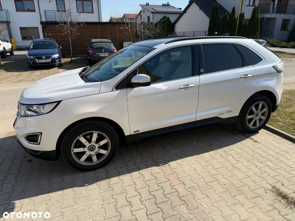 Ford Edge - 2