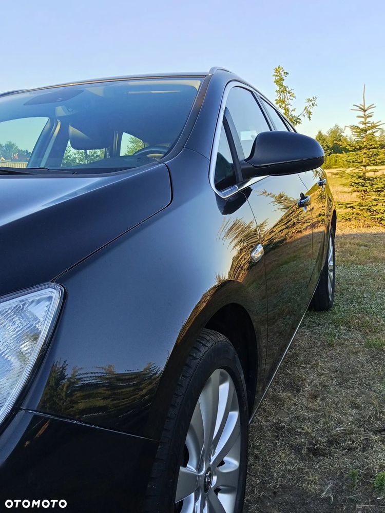 Opel Astra 1.4 Cosmo - 9