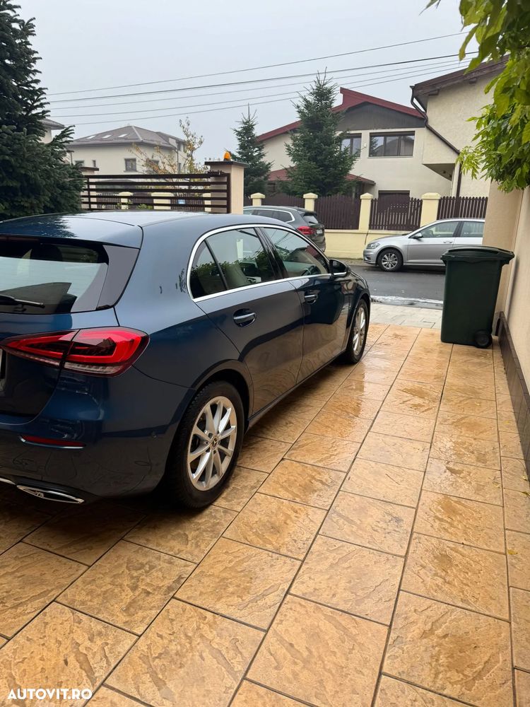 Mercedes-Benz A 220 4MATIC Sedan Aut. - 17