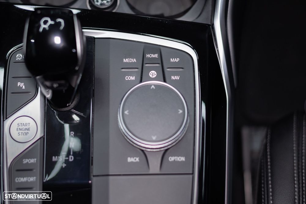 BMW 320 d Line Sport Auto - 34