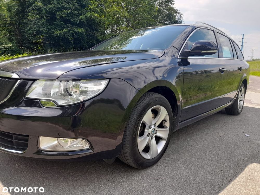 Skoda Superb 2.0 TDI Ambition DSG - 3