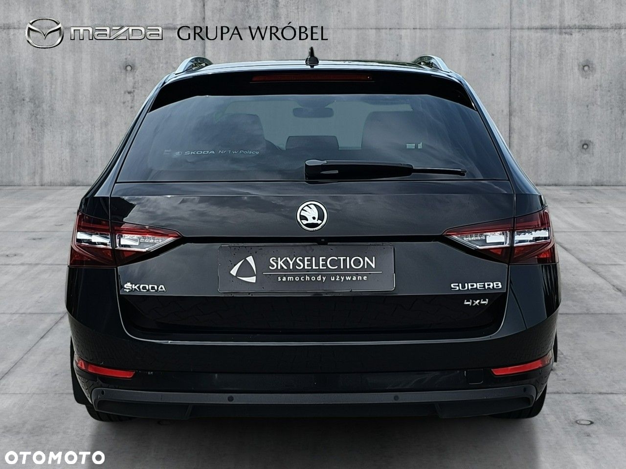 Skoda Superb 2.0 TDI 4x4 L&K DSG - 6
