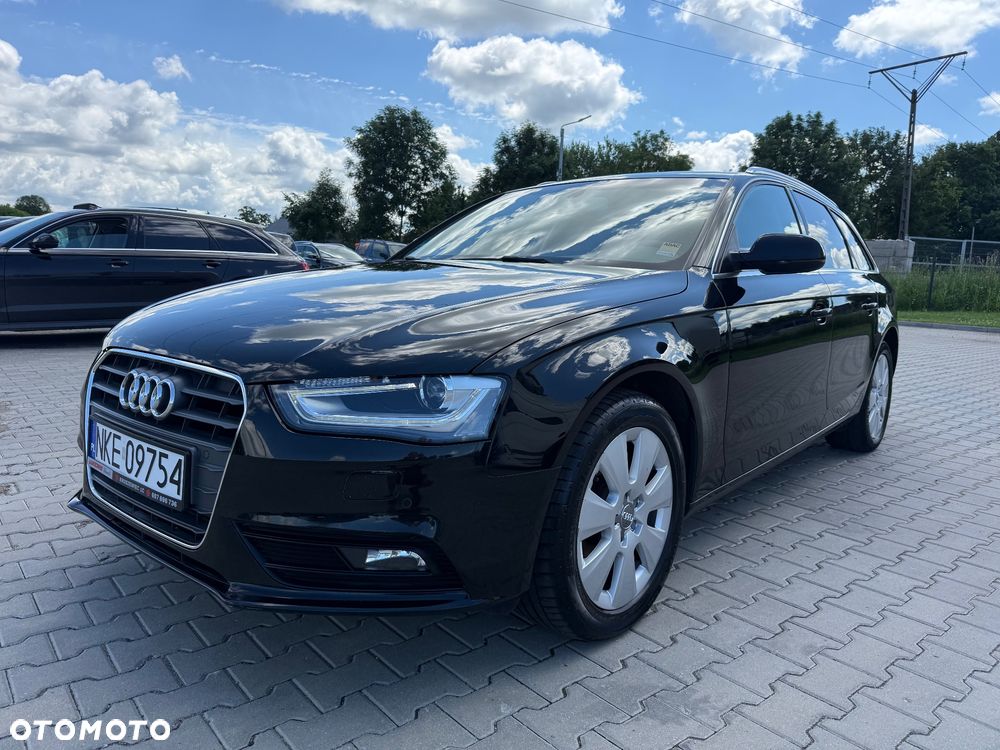 Audi A4 Avant 2.0 TDI ultra design - 3