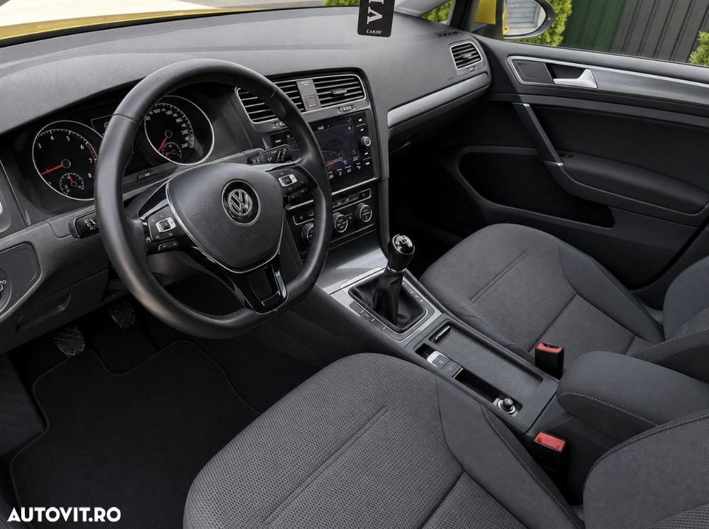 Volkswagen Golf 1.0 TSI Comfortline - 7