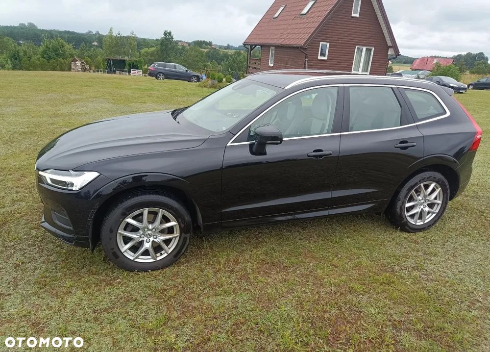 Volvo XC 60 D4 Momentum Pro - 3