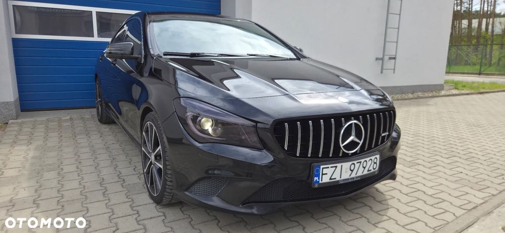 Mercedes-Benz CLA - 4