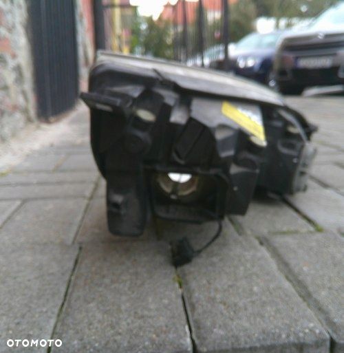 MITSUBISHI COLT VI LAMPA LEWA PRZEDNIA 8301A283 ORYGINAŁ - 8