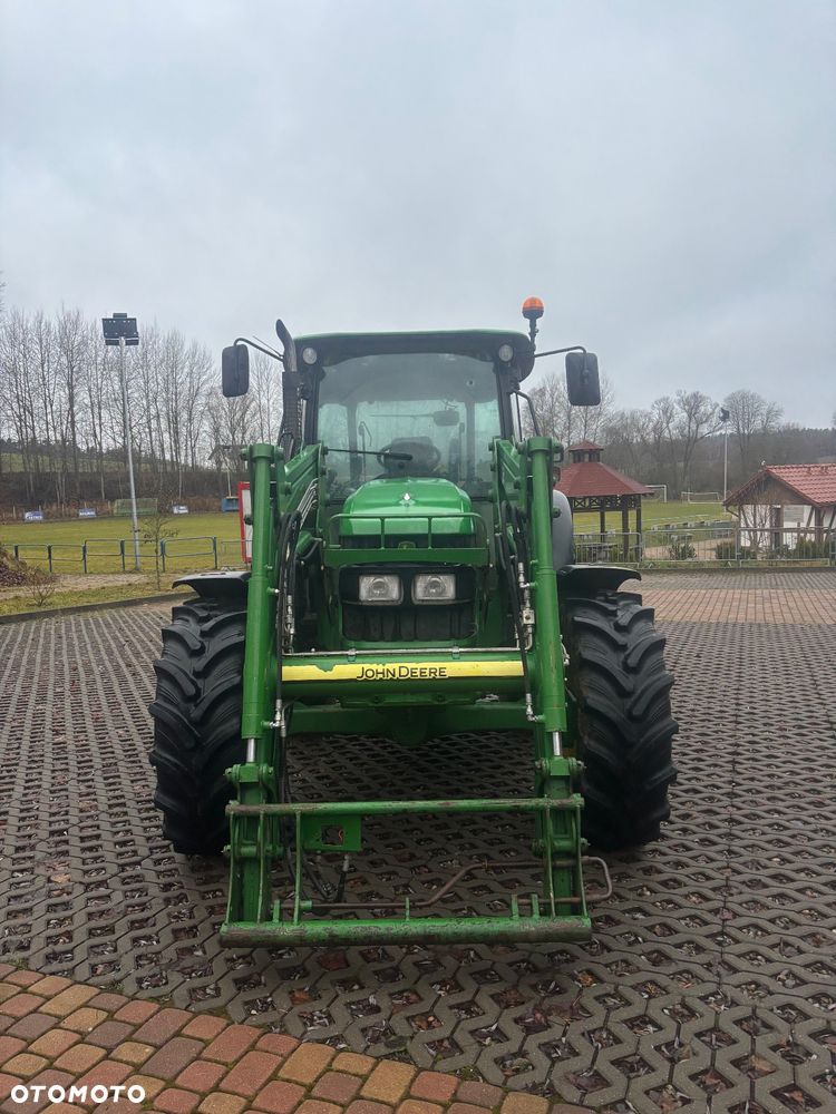 John Deere 5100M - 2