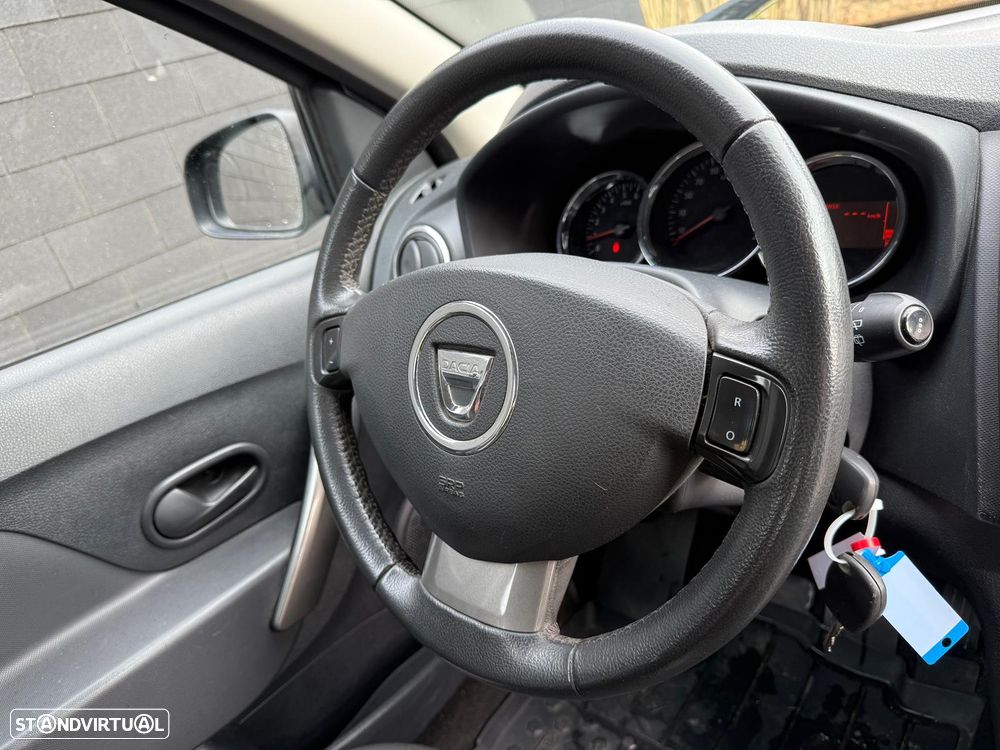 Dacia Sandero 1.5 dCi Stepway - 5