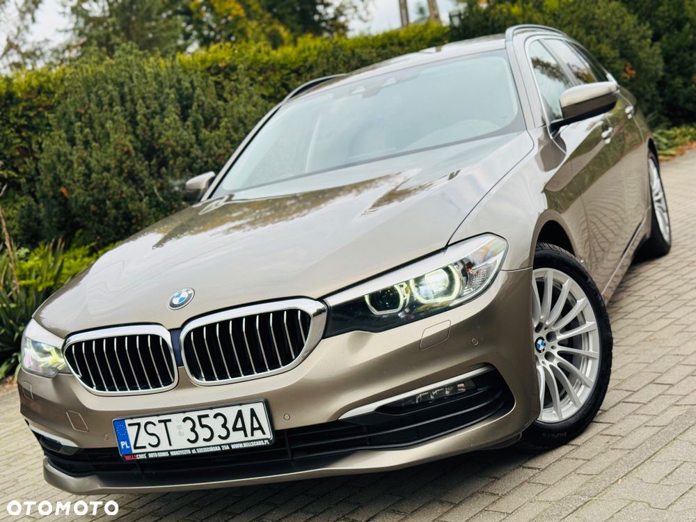 BMW Seria 5 520d xDrive Touring - 36