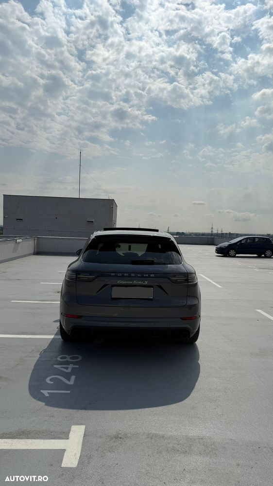 Porsche Cayenne Turbo Tiptronic S - 4