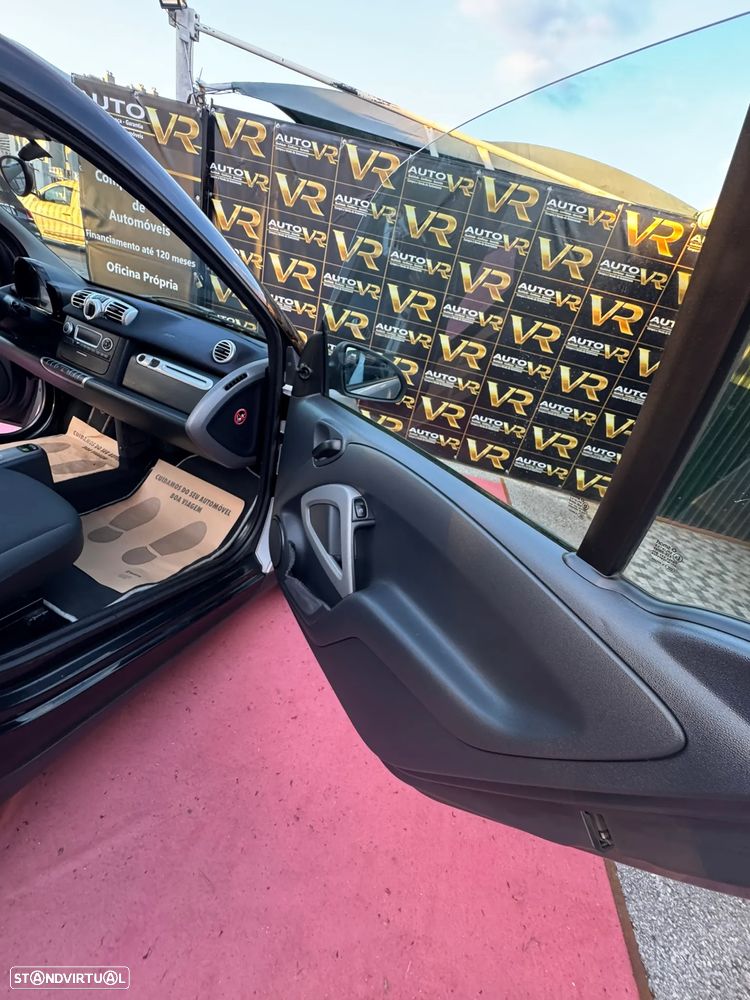 Smart ForTwo Coupé 1.0 mhd Pure 61 Softouch - 14