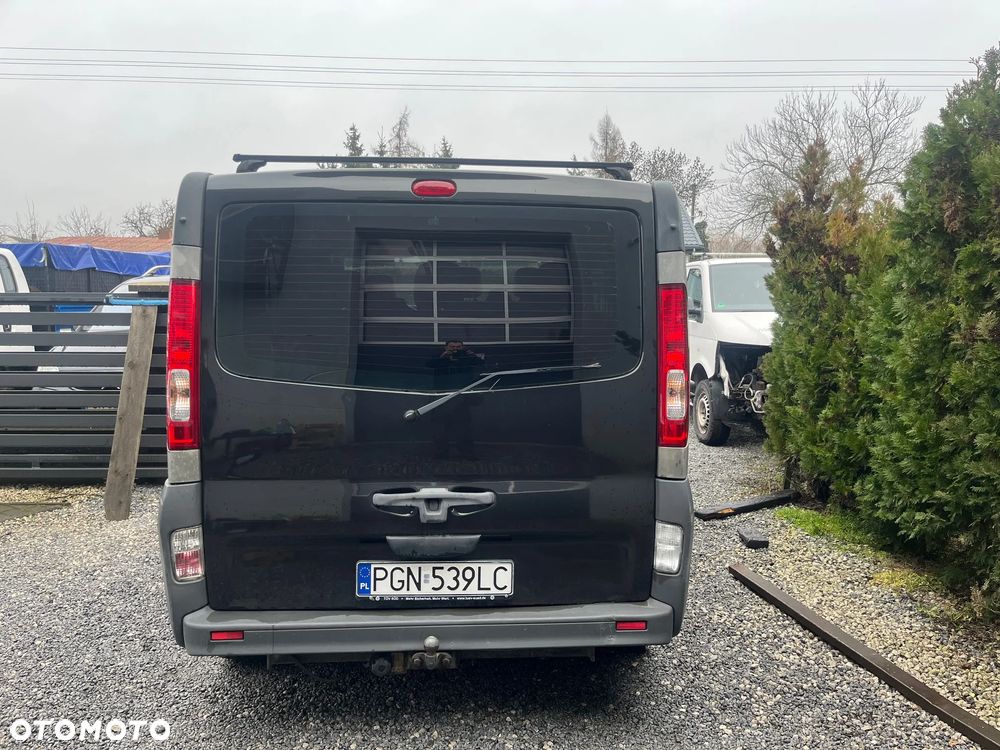 Opel Vivaro - 5