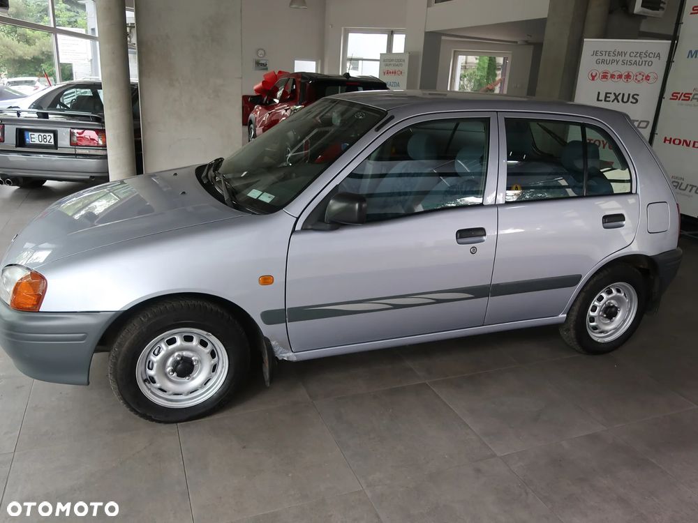 Toyota Starlet 1.4 - 6