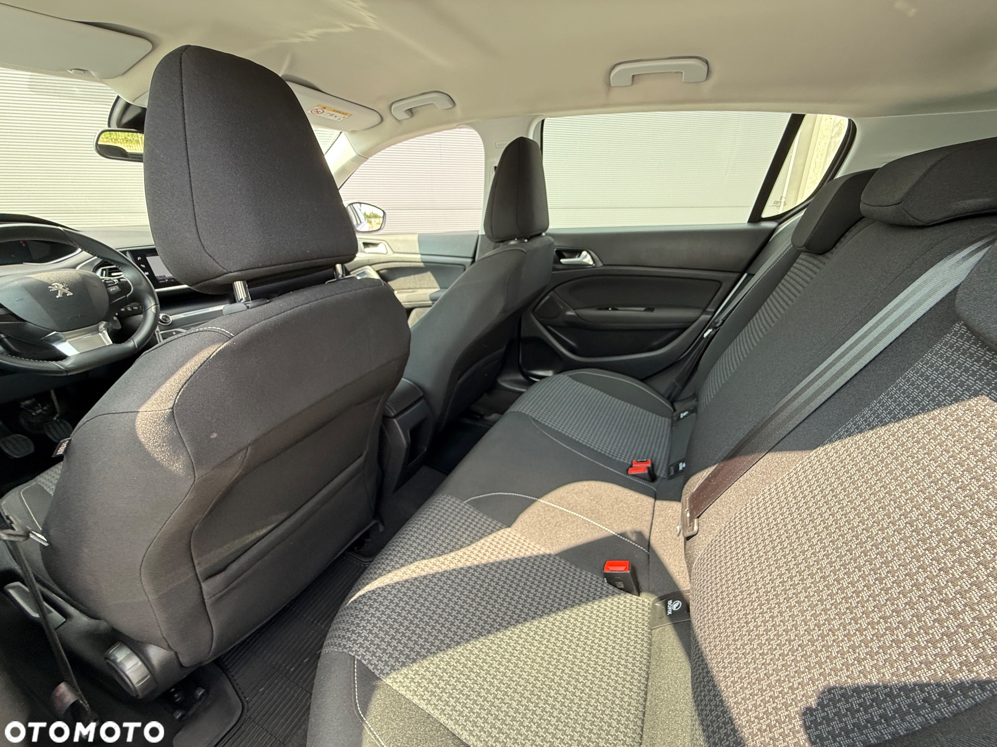 Peugeot 308 PureTech 130 Allure - 11