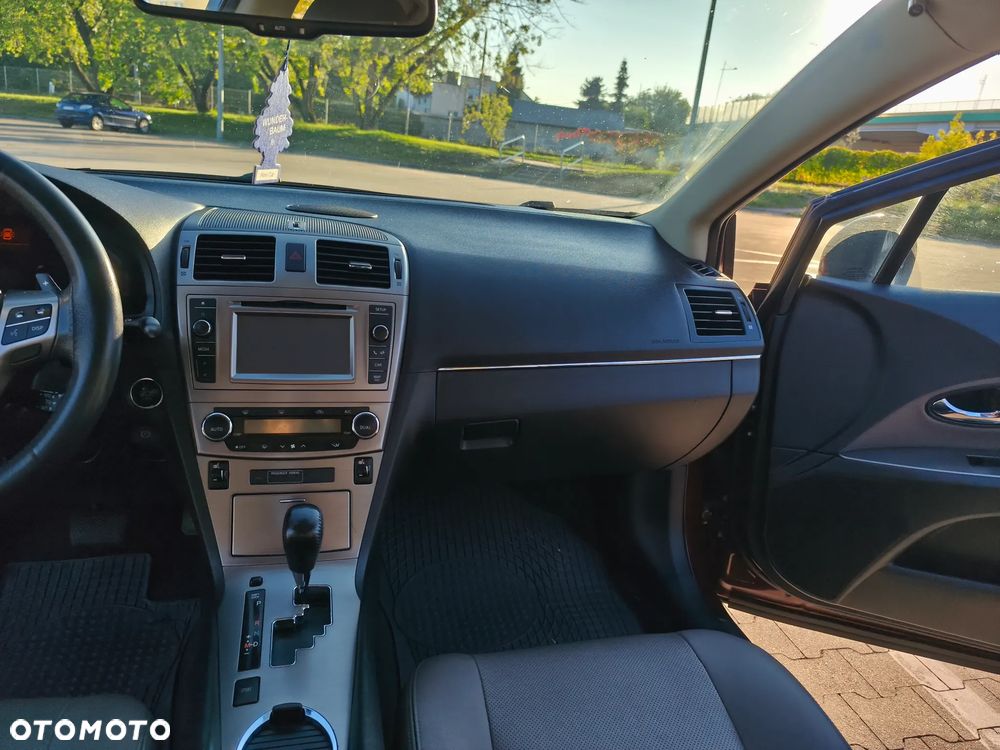 Toyota Avensis 2.0 Prestige MS - 34