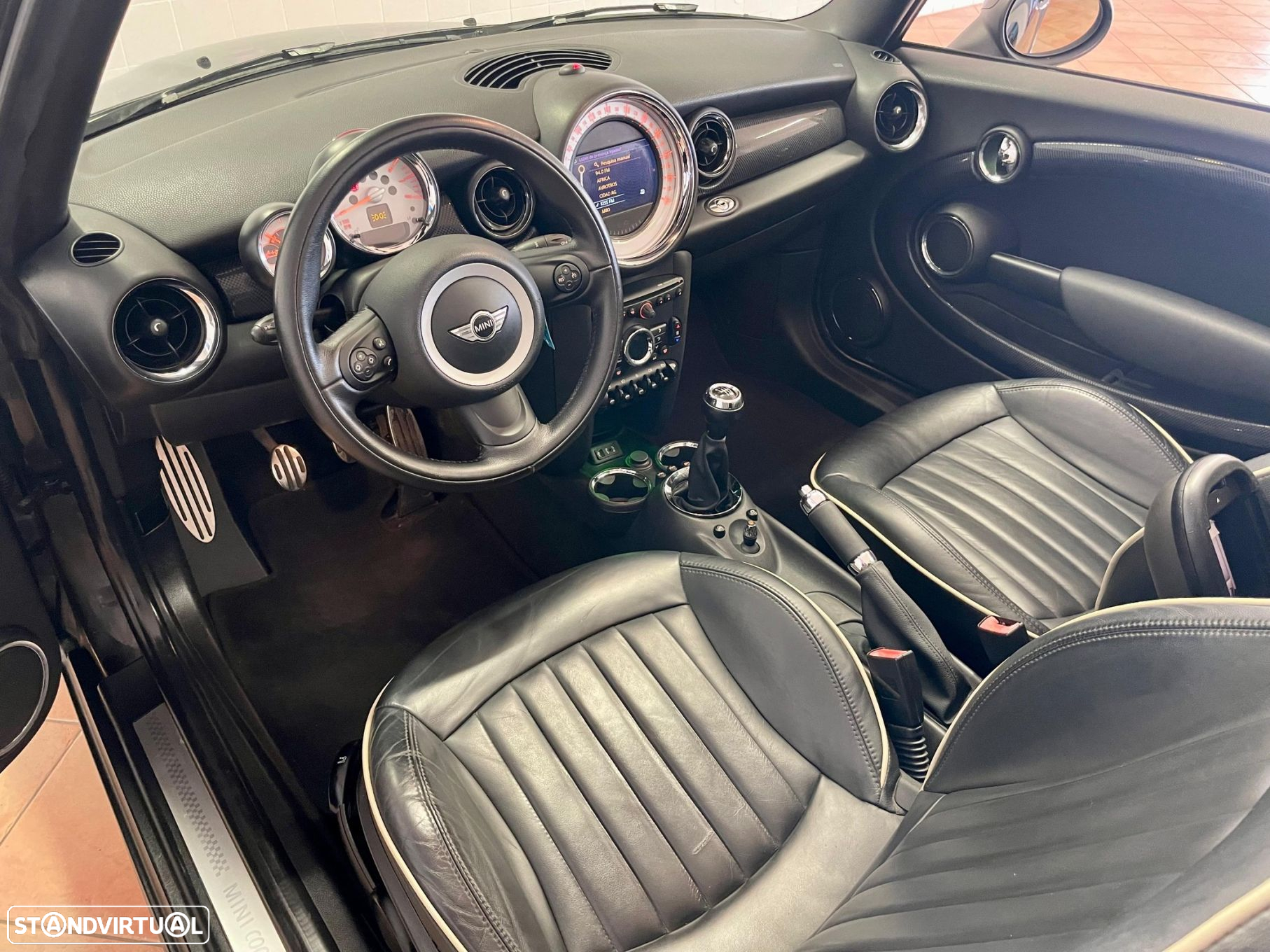 MINI 3 Portas Cooper S - 14