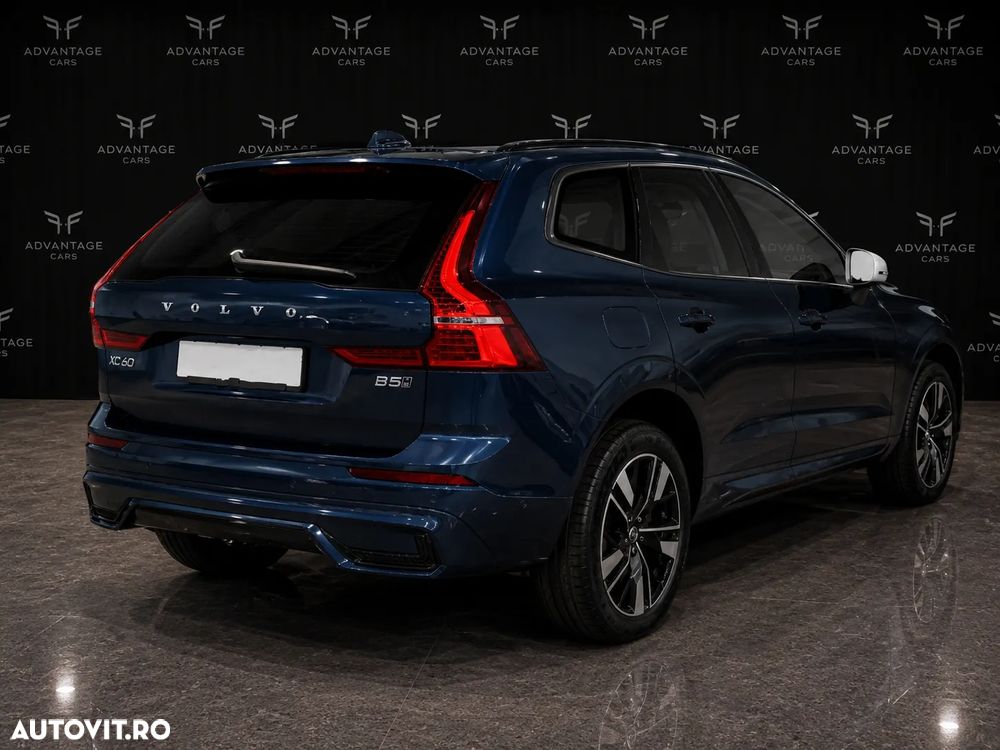 Volvo XC 60 B5 AT AWD MHEV Plus Dark - 2