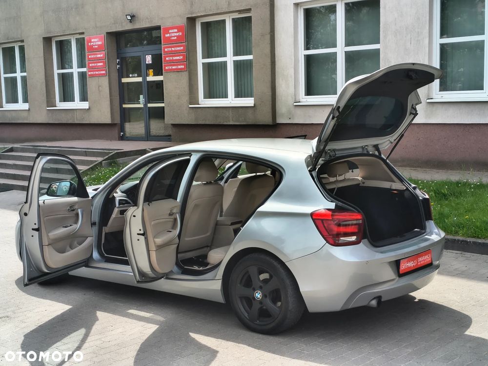 BMW Seria 1 - 32