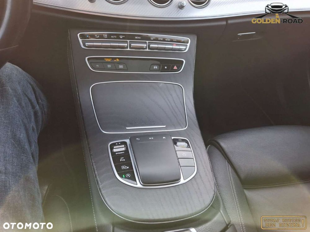 Mercedes-Benz Klasa E - 17