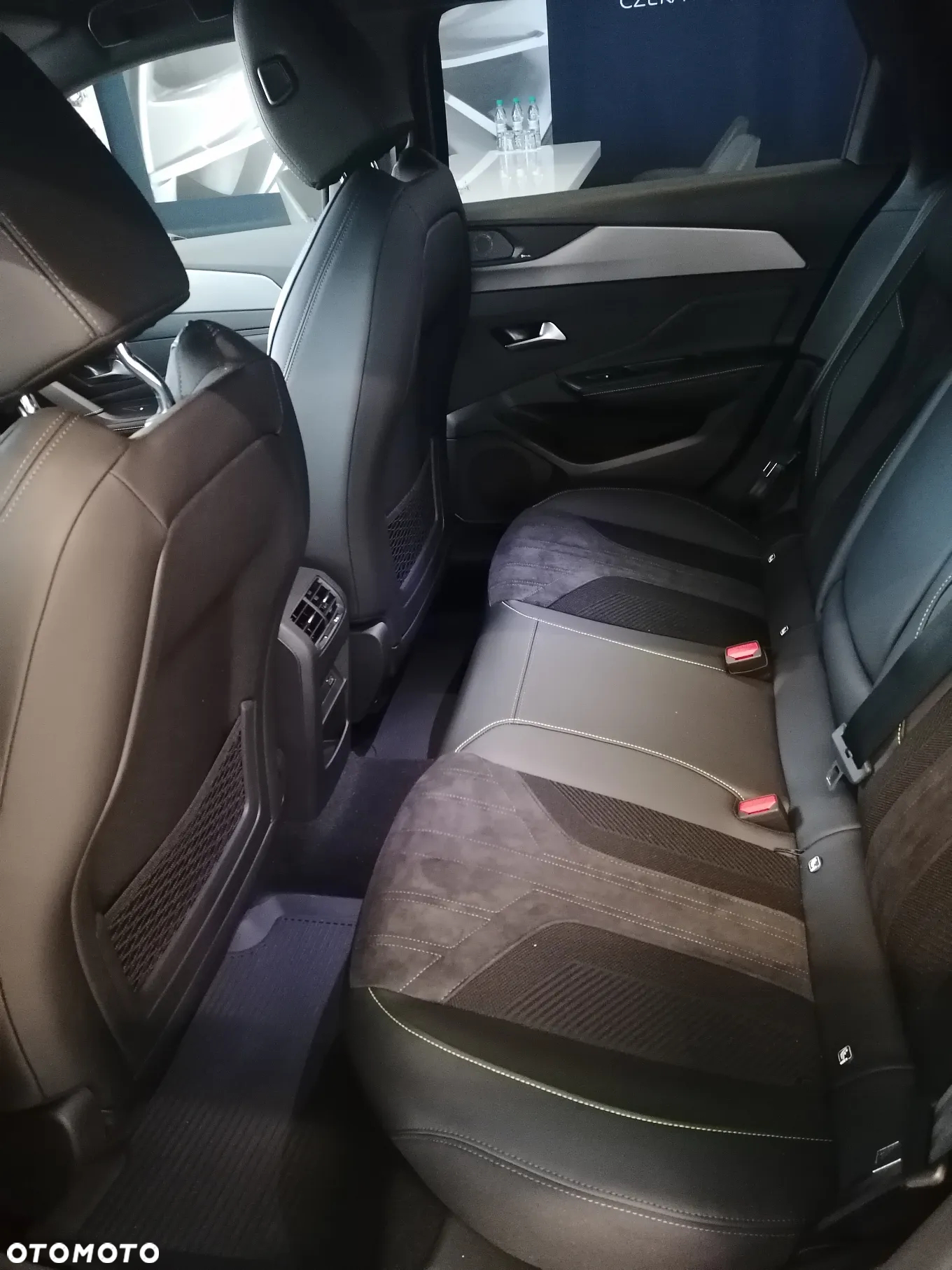 Peugeot 308 1.2 mHEV GT S&S e-DCS6 - 7