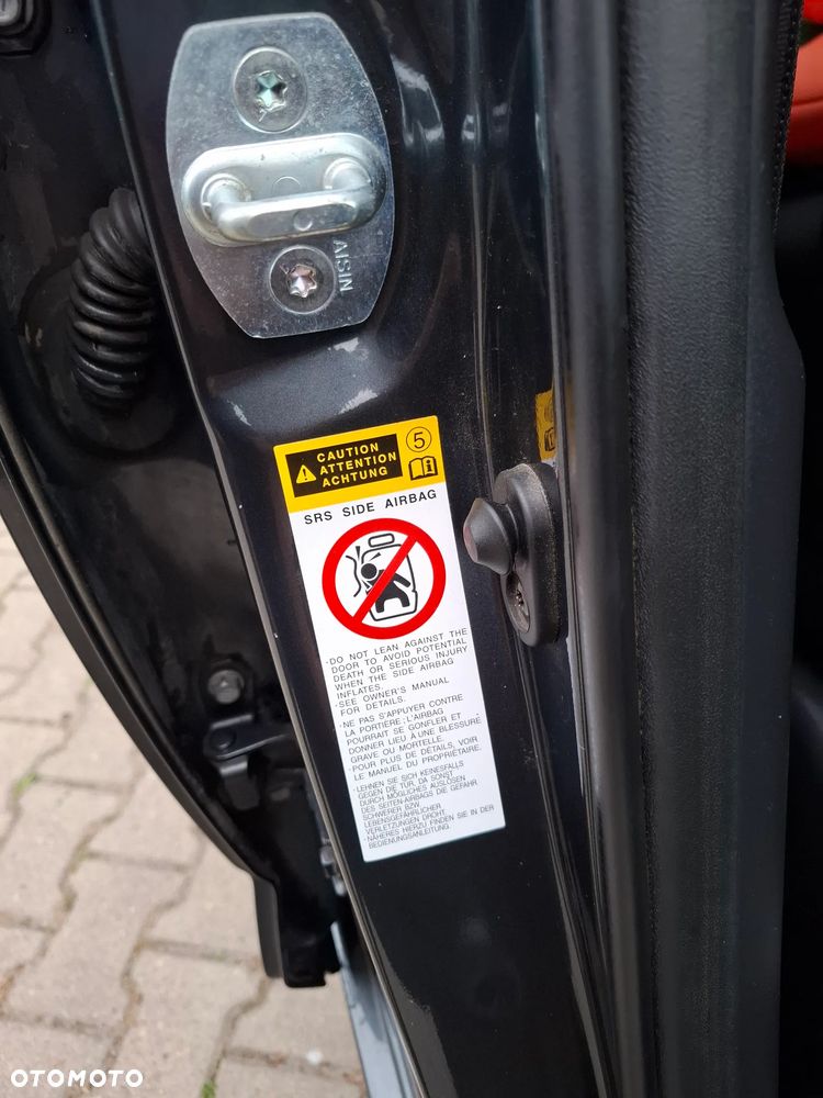 Toyota RAV4 2.0 VVT-i Sol - 18