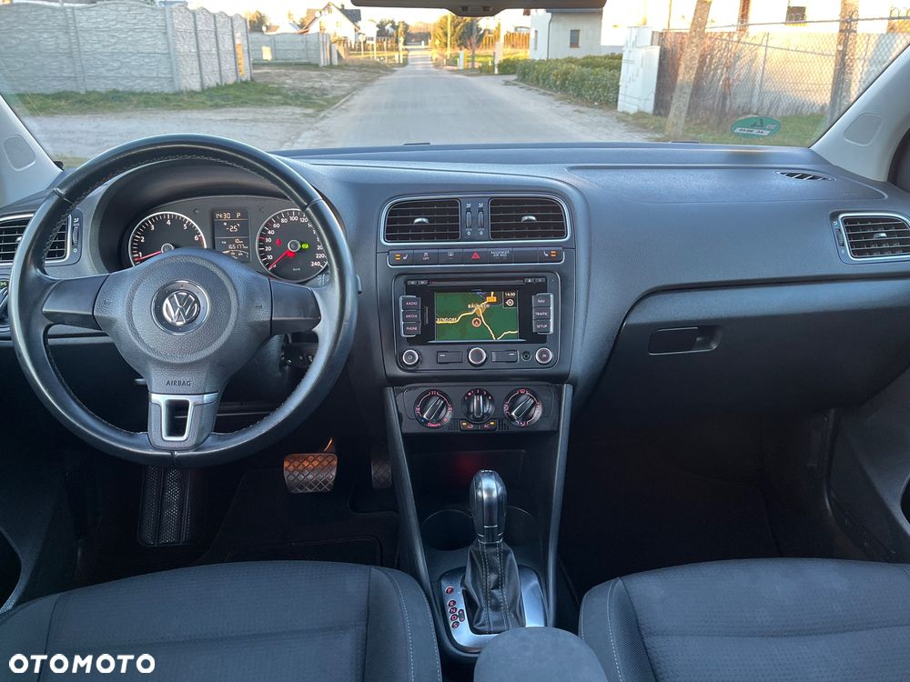 Volkswagen Polo 1.4 DSG Team - 8