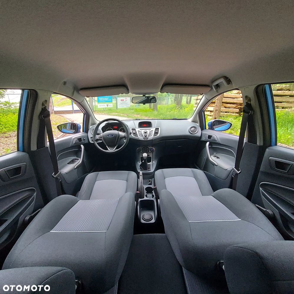 Ford Fiesta 1.25 Ambiente - 19