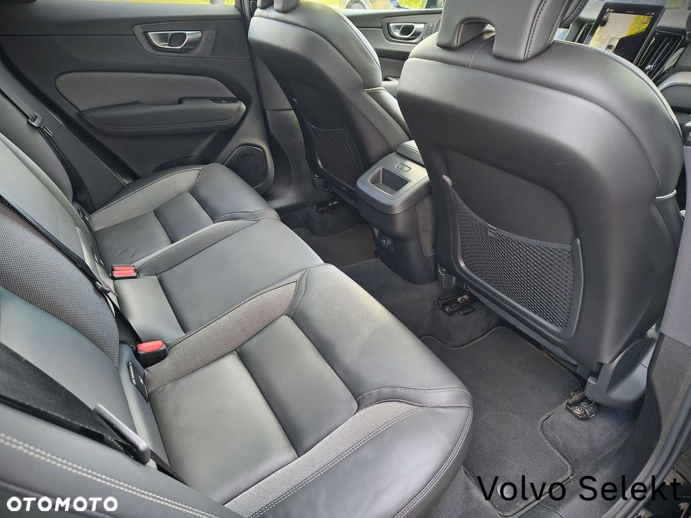 Volvo XC 60 - 25
