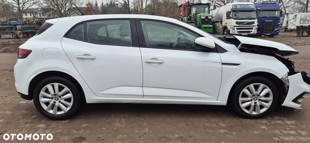 Renault Megane 1.5 Blue dCi Intens - 4