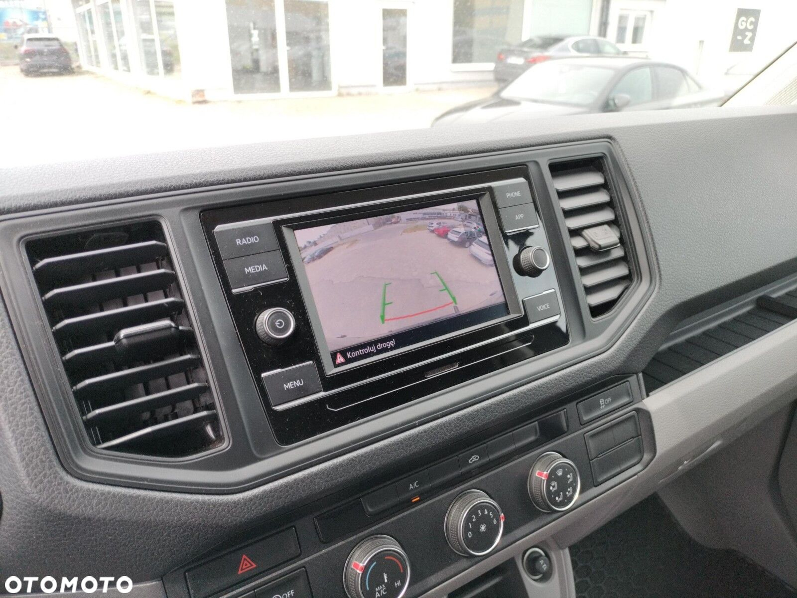 Volkswagen Crafter 35 furgon 140KM 3640 - 20