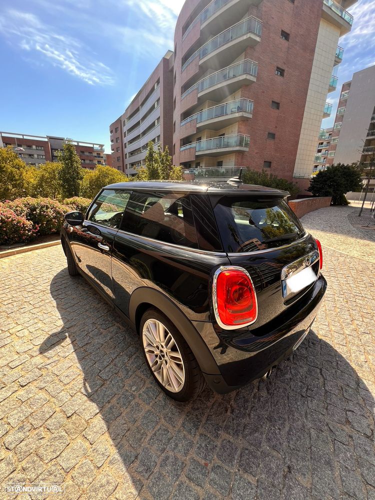 MINI 3 Portas Cooper D - 2