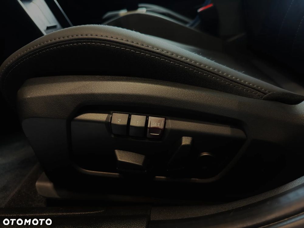 MINI Cooper C Linia John Works - 9