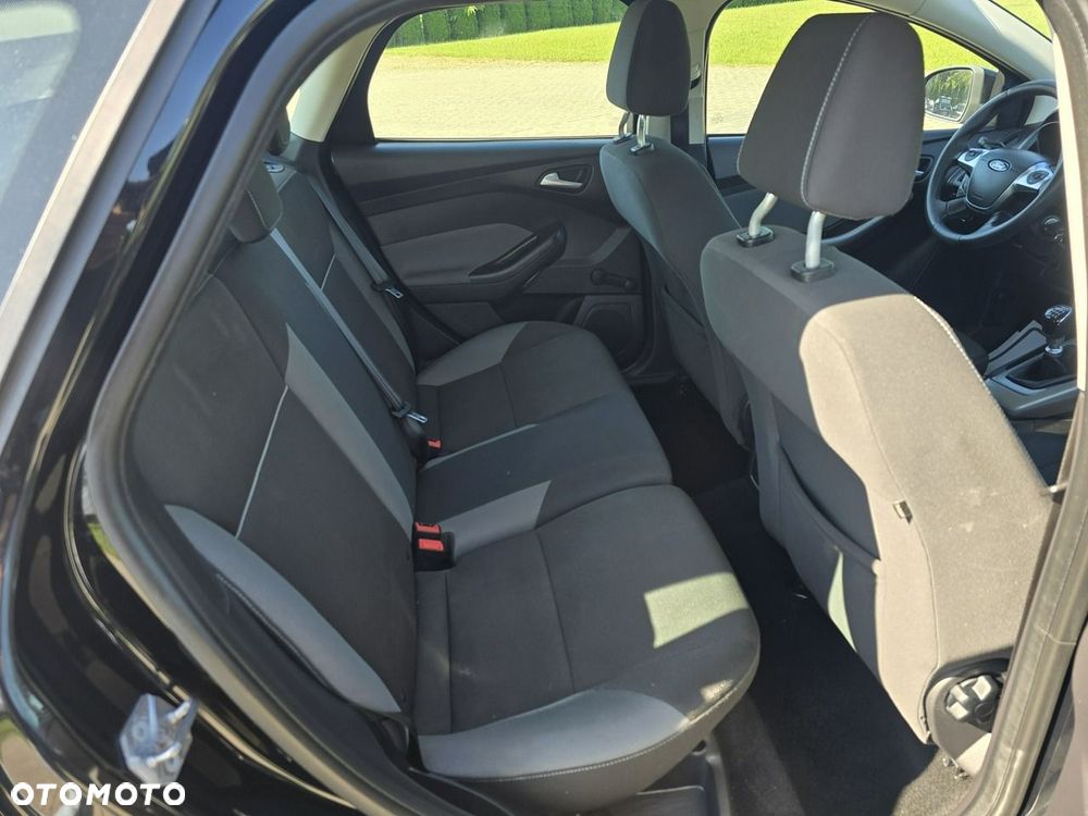 Ford Focus - 26