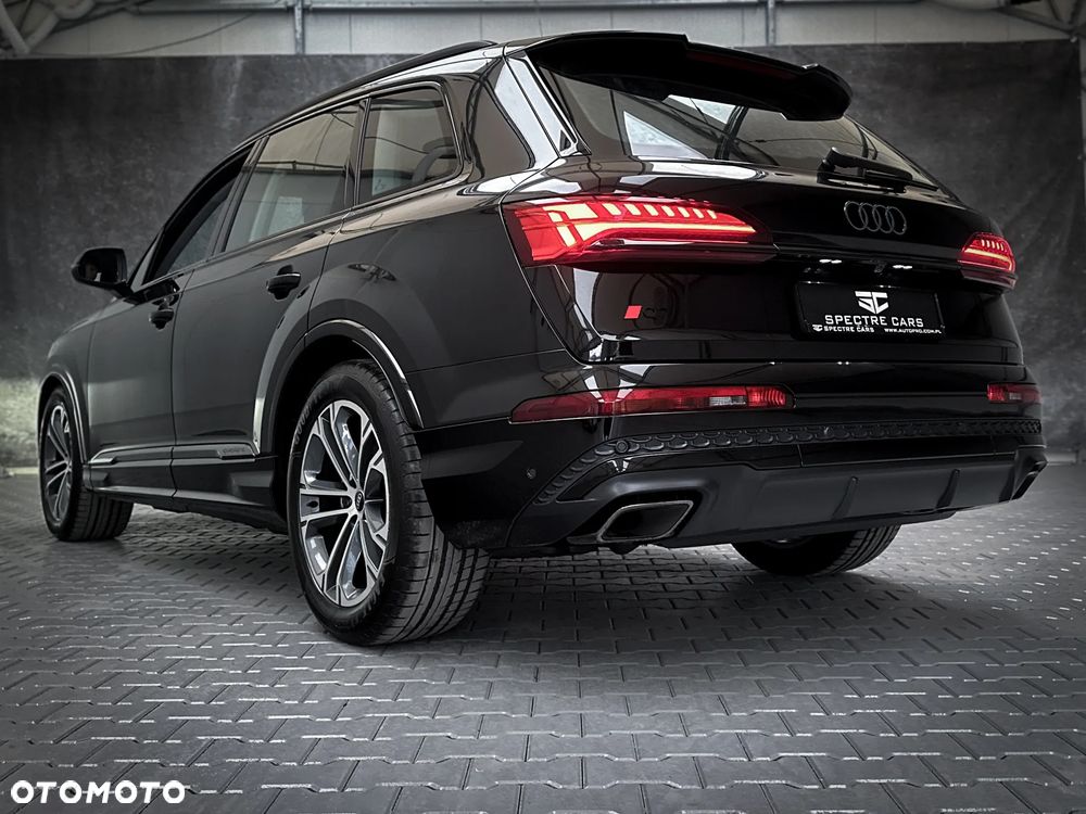 Audi Q7 - 9